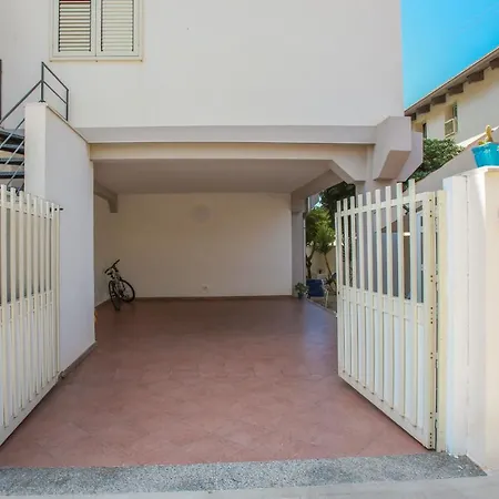 Apartment Donnalucata