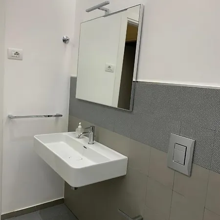Donnalucata Apartment *